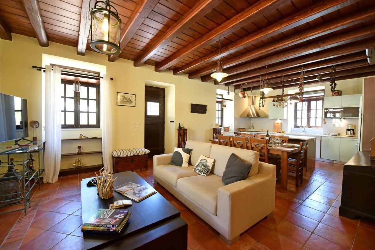 Kamini'S Tranquility Retreat Villa Hydra  Buitenkant foto